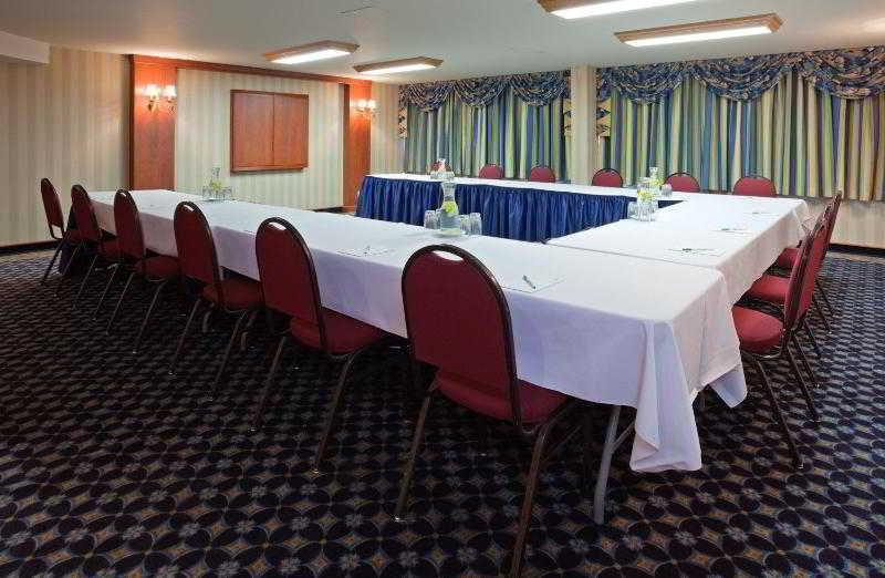 Holiday Inn Winnipeg-South By Ihg מראה חיצוני תמונה