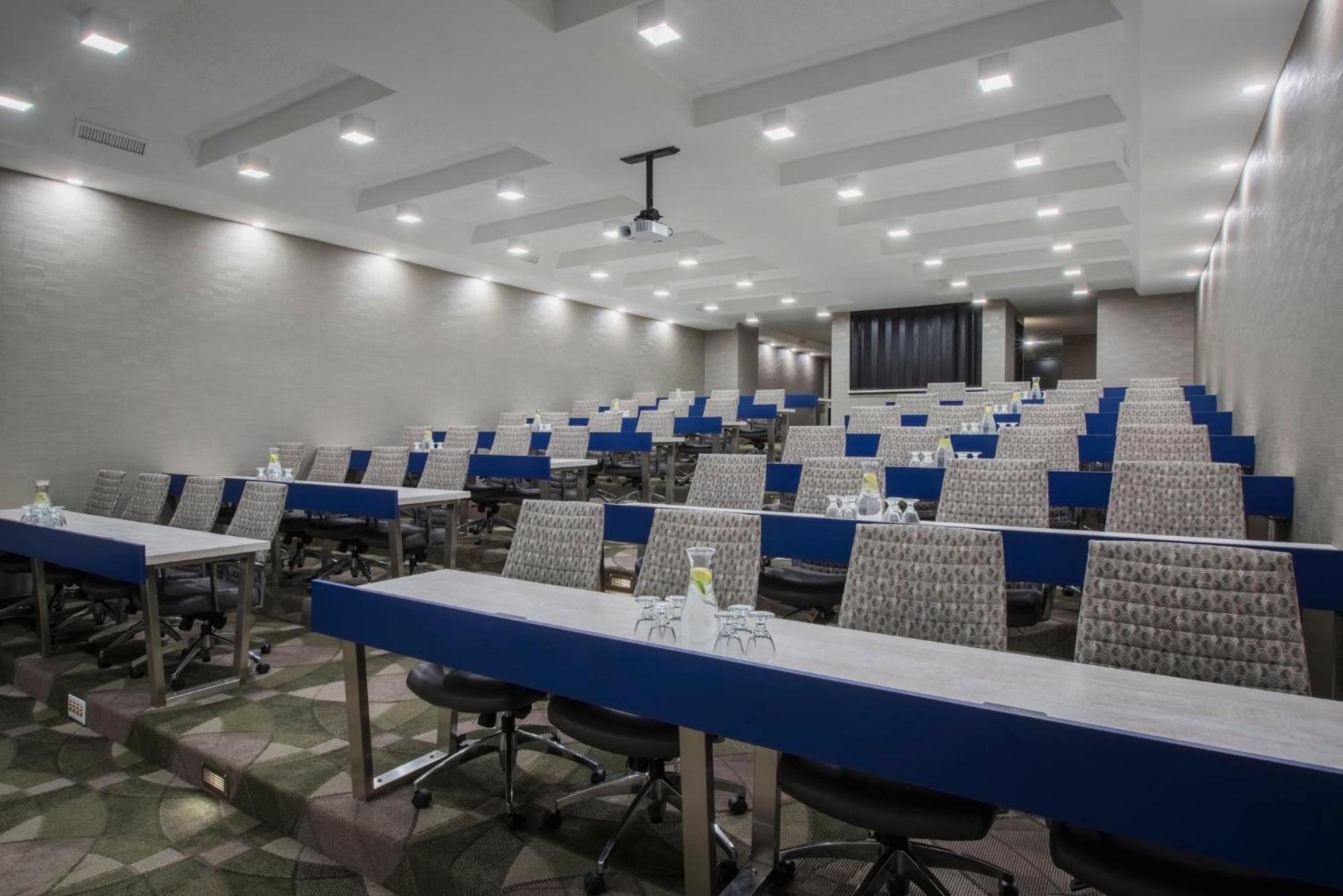 Holiday Inn Winnipeg-South By Ihg מראה חיצוני תמונה