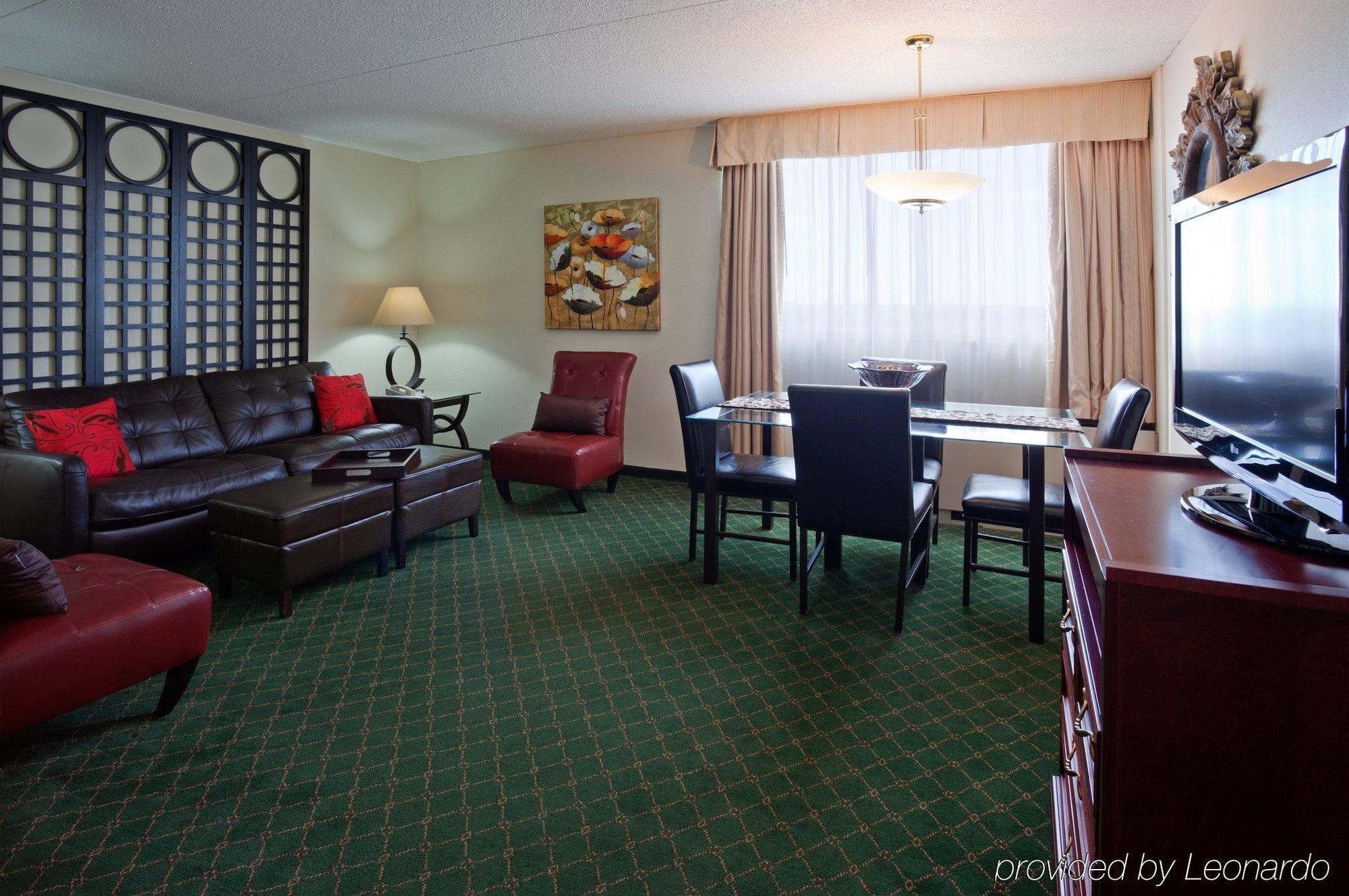 Holiday Inn Winnipeg-South By Ihg מראה חיצוני תמונה